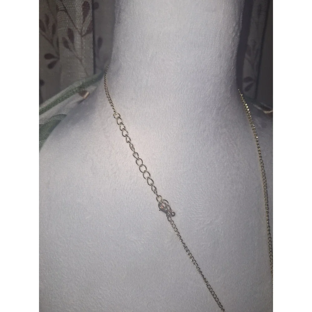 Vintage Floral Enamel Round Pendent‎ Necklace Gold Tone Cottagecore Fairycore